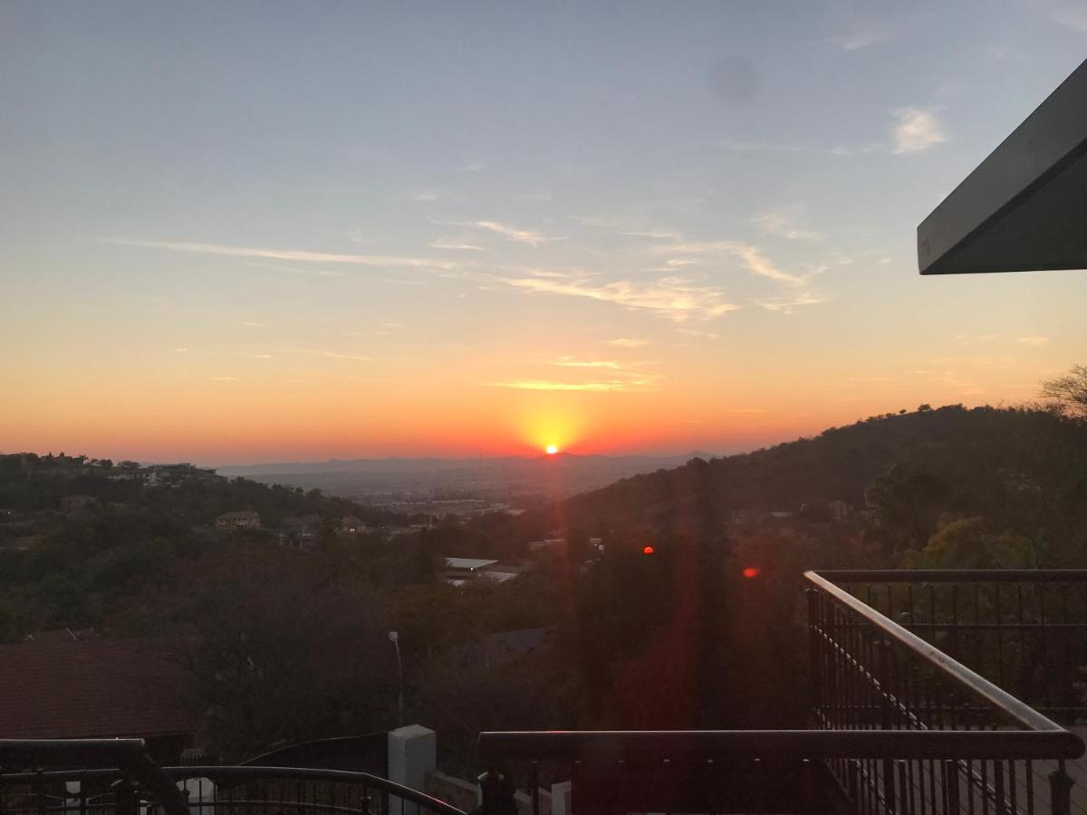 Bed and Breakfast Bokamoso Views Rustenburg Esterno foto