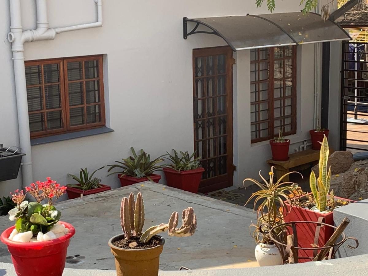 Bed and Breakfast Bokamoso Views Rustenburg Esterno foto