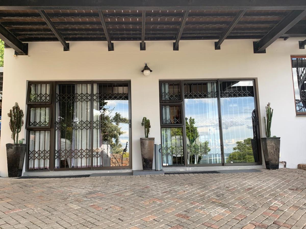 Bed and Breakfast Bokamoso Views Rustenburg Esterno foto