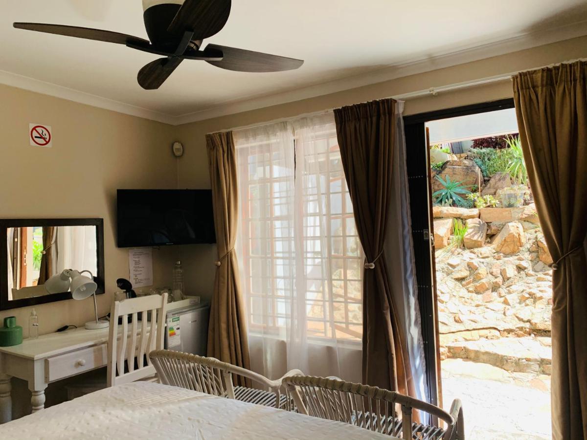Bed and Breakfast Bokamoso Views Rustenburg Esterno foto